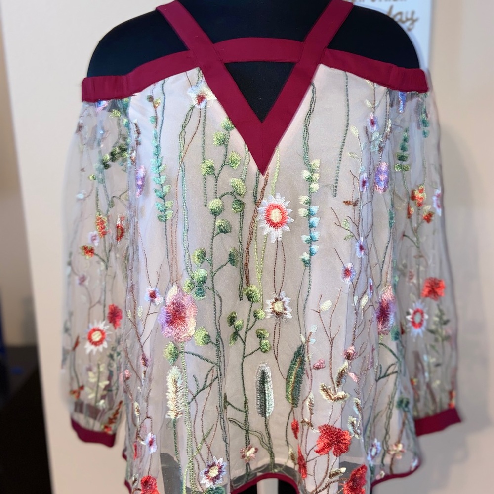 Floral cut out shoulder top